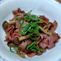 みぃくんのママ's cooksnap of when they made 簡単 リピ確 しめじとベーコンの炒め物.
