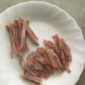 Ruriluru's cooksnap of when they made ハム。簡単！長さ均等できる切り方。.