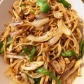 caruga's cooksnap of when they made ピーマン玉ねぎソース焼きそば.