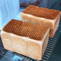 CinnChew's cooksnap of when they made 全粒粉入りの角食パン（生地作りはHBで）.