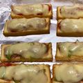 ★☆いずみ☆★'s cooksnap of when they made 簡単かわいい☆トースターで厚揚げピザ.