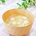 Satoco❋'s cooksnap of when they made 祖母の味お麩とえのきの味噌汁.