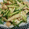 55才のおじさん's cooksnap of when they made ヘルシー♡きゅうりと蒸し鶏の旨辛サラダ.