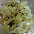クック2O2RWD☆'s cooksnap of when they made キャベツとえのきの塩昆布和え.