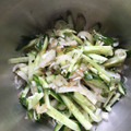 Ruriluru's cooksnap of when they made 沢庵ときゅうりの胡麻和え.
