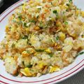 ずぼら伝説's cooksnap of when they made 簡単！鮭フレでバター醤油チャーハン.