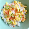 悠LOVE航's cooksnap of when they made 鮭とオクラと炒り卵の混ぜごはん.