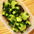 それいゆ★'s cooksnap of when they made 簡単！きゅうり一本漬け／夏の旬野菜.