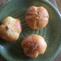 みるく茶's cooksnap of when they made **全粒粉入りクルミパン：3種**.