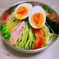 のんべぇヒロ's cooksnap of when they made ハムの切り方☆冷やし中華などに.