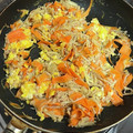 ‪‪♡なお‪‪♡'s cooksnap of when they made 激ウマ！人参とえのきの卵炒め.