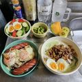 ebipeco's cooksnap of when they made かんたん ウインナーと、目玉焼き丼.