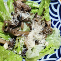 りんももな's cooksnap of when they made きのこのソテーとレタスのサラダ.
