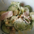 ヨシヨッシー's cooksnap of when they made きゅうりとハムと玉子のサラダ.