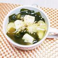 めみたん☆'s cooksnap of when they made オッサンのコンソメスープに油揚げ.