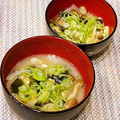 なつき☆ミ's cooksnap of when they made 玉ねぎとしめじとワカメの味噌汁.