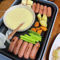 UAママ's cooksnap of when they made ホットプレート☆チーズフォンデュ.