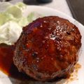 すずりん821's cooksnap of when they made 簡単☆玉ねぎ無しの肉ニクしいハンバーグ.