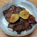 みぃくんのママ's cooksnap of when they made 秘伝のステーキソース♡カフェ風ステーキ丼.