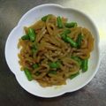 mi_co22's cooksnap of when they made 糸こんにゃくとインゲンの中華風カレー炒め.
