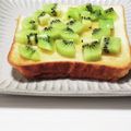 ぱふ♪'s cooksnap of when they made オリーブオイルトーストにキウイ＆はちみつ.