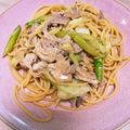 ぷたぷたぷっぷ's cooksnap of when they made アスパラと豚ひき肉の味噌スパゲティ.