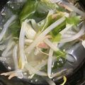 手抜きクック's cooksnap of when they made 【モヤシとワカメと茗荷のスープ】.