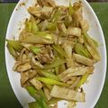 ピーナッツ子♪'s cooksnap of when they made ネギとイカのワタ炒め.