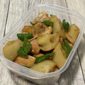 まくのうち's cooksnap of when they made 鶏と蓮根のめんつゆ炒め.