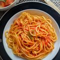 NAGANO久留米's cooksnap of when they made ニンニクとチーズとBPのトマトパスタ。.