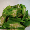 akely's cooksnap of when they made 簡単一品☆茹でオクラのゆずこしょう和え.