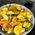 のーかのむすめ's cooksnap of when they made 夏だ、ビールだ☆ホルモンとズッキーニ炒め.