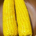 ごってぃーmama's cooksnap of when they made 皮付きとうもろこし レンチン&髭取り方法.