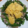 なっちゃん３１１'s cooksnap of when they made ピリ辛ニラ豚のふんわり卵乗せ.
