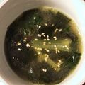 クック159JP9☆'s cooksnap of when they made 小松菜とわかめの中華風スープ.