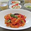 イベ長's cooksnap of when they made 付け合せに！残ったトマト缶で簡単ペンネ.