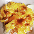 ☆ジグロ☆'s cooksnap of when they made 油揚げと卵のふんわり♪和風だしあんかけ丼.