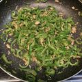 四児のハハ's cooksnap of when they made 作り置き、大人のツナピーマン。.