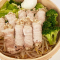 クックCKR45D☆'s cooksnap of when they made 蒸篭でえのきと豆苗の肉巻き.