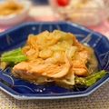 ちゃぴ♥'s cooksnap of when they made 鮭とキャベツの甘味噌煮.
