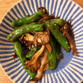 たまぽり's cooksnap of when they made しし唐と舞茸の炒めたの.