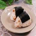 クックHG9V8Y☆'s cooksnap of when they made ごまたっぷり♪と梅干のおにぎり.