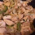 ☆えまそん☆'s cooksnap of when they made 鶏胸肉とキャベツ ピーマンの味噌マヨ炒め.