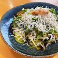りかぼ's cooksnap of when they made なす&きゅうり&大葉の梅肉しらす和え.