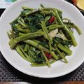 dimbula121's cooksnap of when they made タイ風＊空芯菜のピリ辛ガーリック炒め.