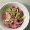 Ruriluru's cooksnap of when they made 千切りレタスとハムのサラダ.