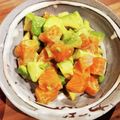 麻's cooksnap of when they made サーモンとアボカドのワサビ醤油和え.