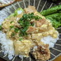 M130018's cooksnap of when they made 残った唐揚げをリメイク✤簡単鶏から親子丼.