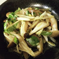 ひろみつばち's cooksnap of when they made しめじとみょうがのポン酢和え.