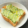ぴょっきち☆'s cooksnap of when they made きゅうりとクリームチーズのオープンサンド.
